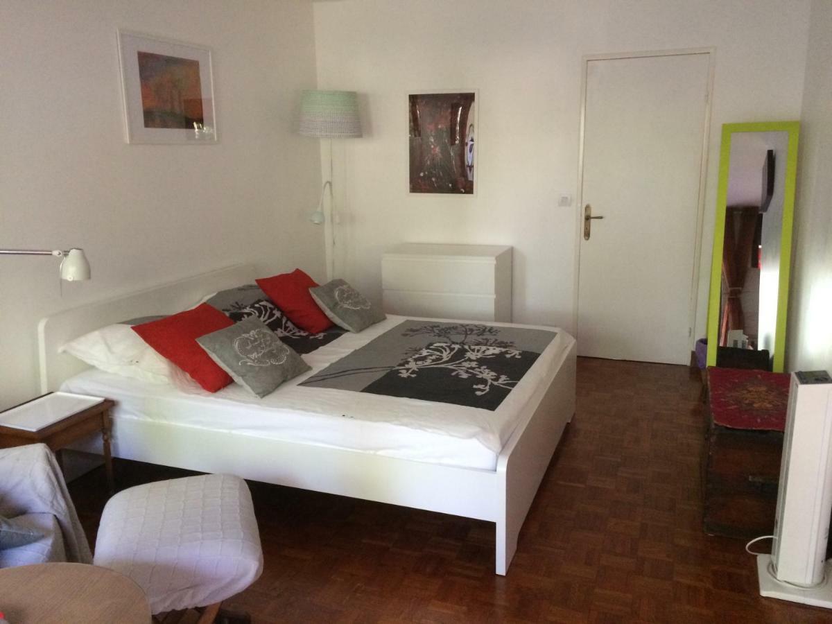 Apartment Les Muriers Blancs Aix-en-Provence Exterior foto